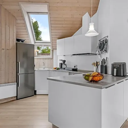 Сasa de vacaciones Annlis - 4km From The Sea By Interhome