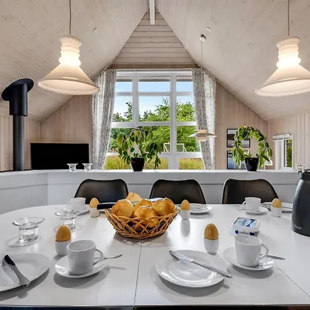 Сasa de vacaciones Annlis - 4km From The Sea By Interhome *